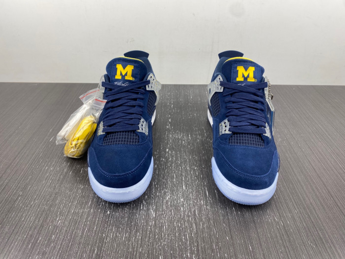 air jordan 4 retro michigan (pe) aj4 1036660