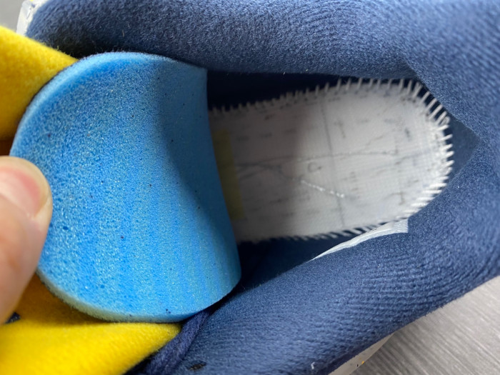 air jordan 4 retro michigan (pe) aj4 1036660