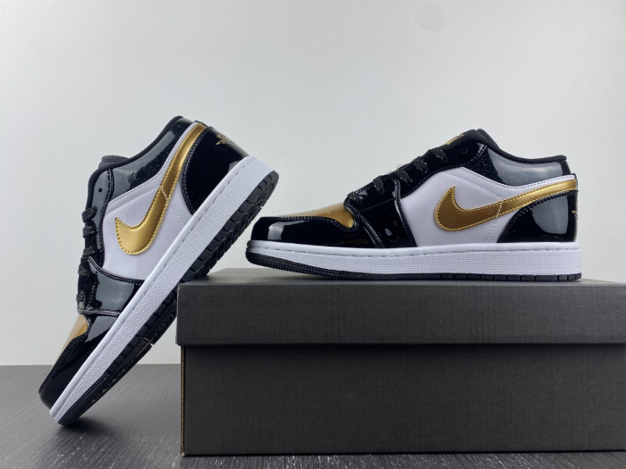 jordan 1 low se gold toe (gs) dr6970-071