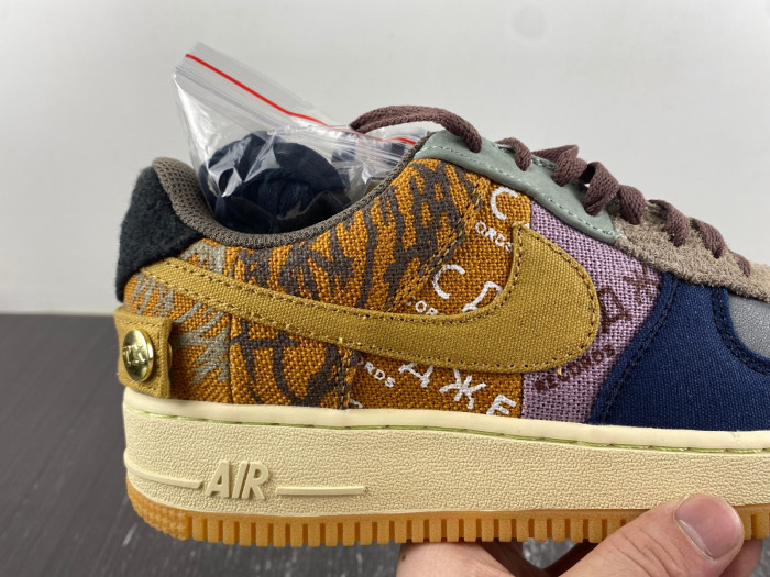 travis scott nike air force 1 low cn2405-900