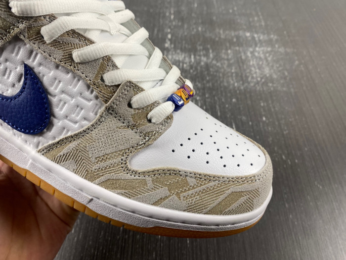 rayssa leal x nike sb dunk low fz5251-001