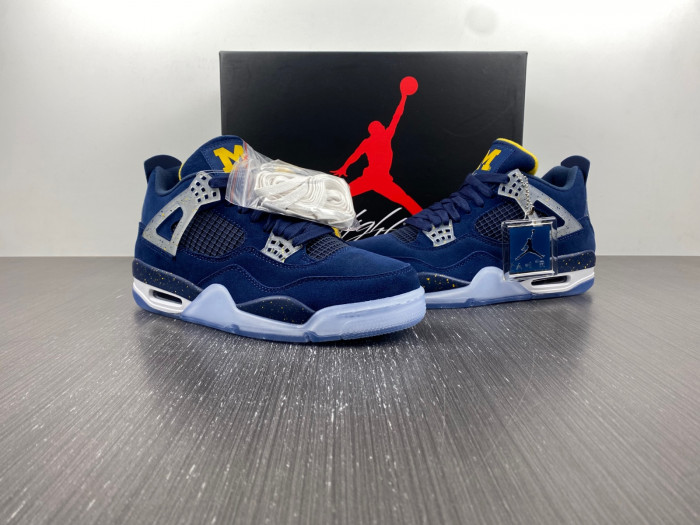 air jordan 4 retro michigan (pe) aj4 1036660