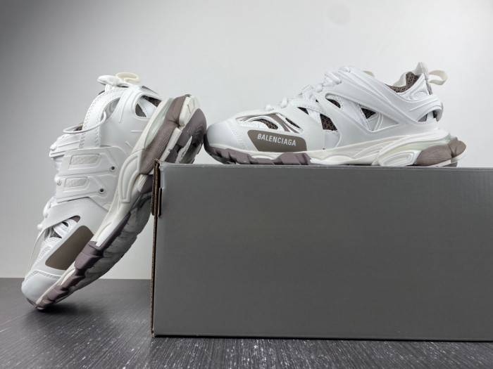 Ba*len*cia*ga track 8000063