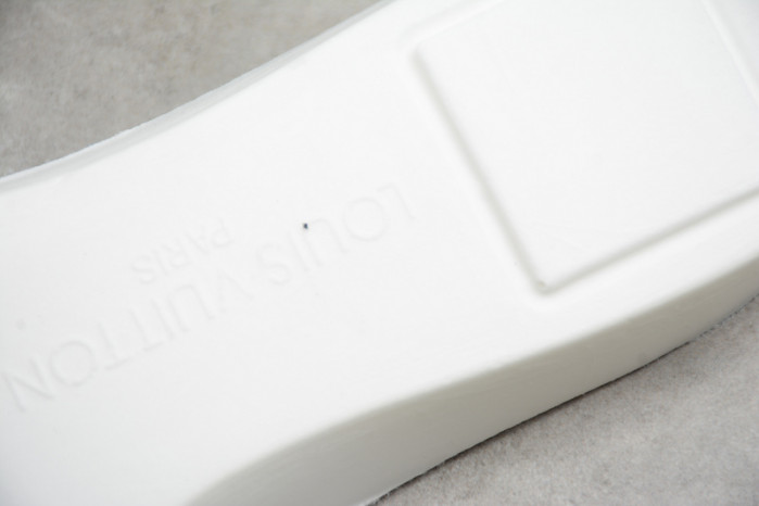 l**is V*t*n air jordan hip top shoes