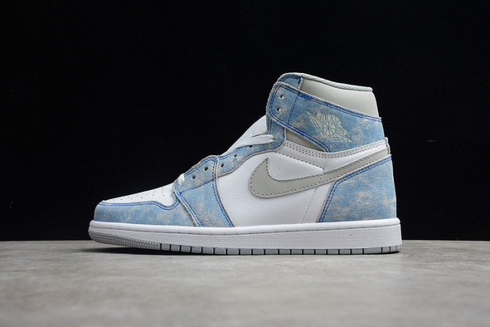 air jordan 1 high og “hyper royal” 555088-402
