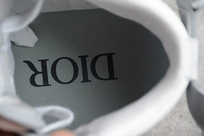 dio* sneakers t0000-040