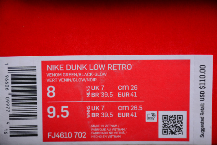 nike dunk low “glow in the dark” fj4610-702
