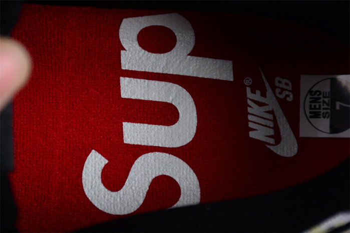 S*p*e x ramm:ell zee x nike sb dunk low fd8778-001