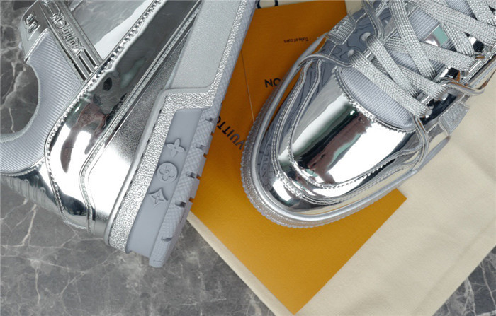 lv snekaers l0000333