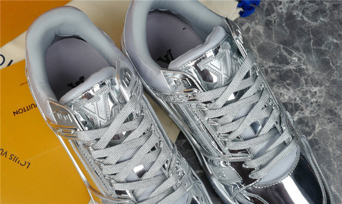 lv snekaers l0000333