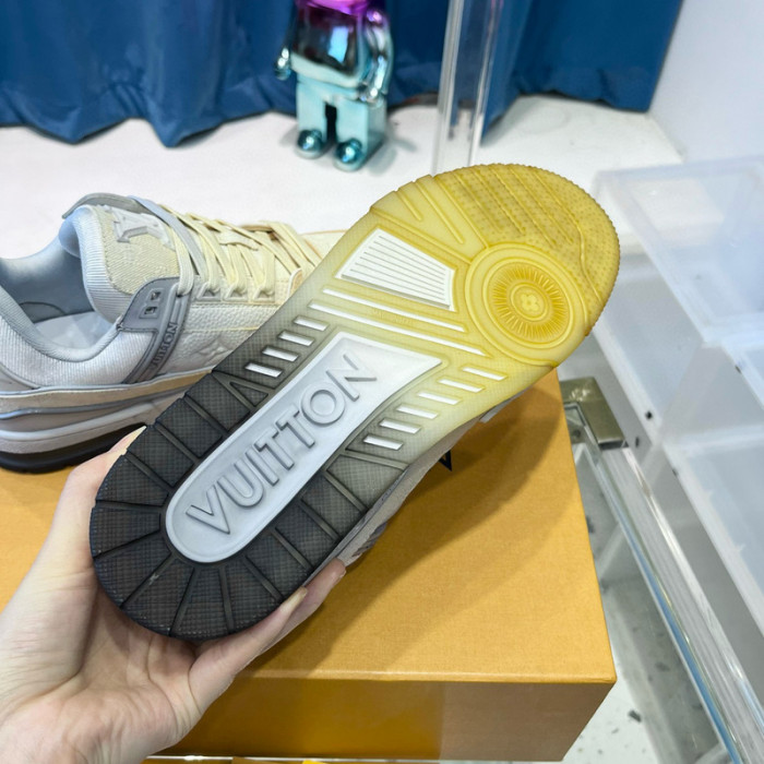 lv snekaers l0000295