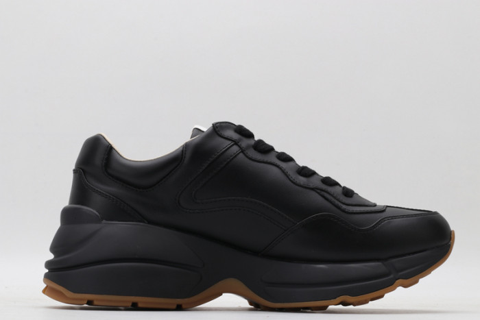 G*u*i* rhyton sneaker