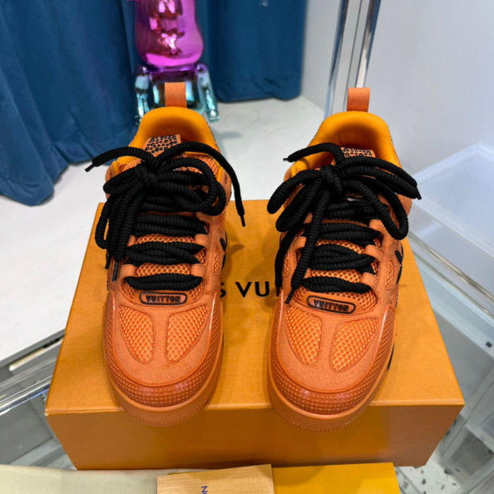 lv skate snekaers l0000299