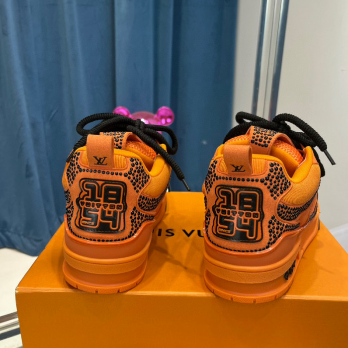 lv skate snekaers l0000299