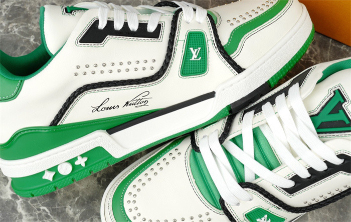 lv snekaers l0000338