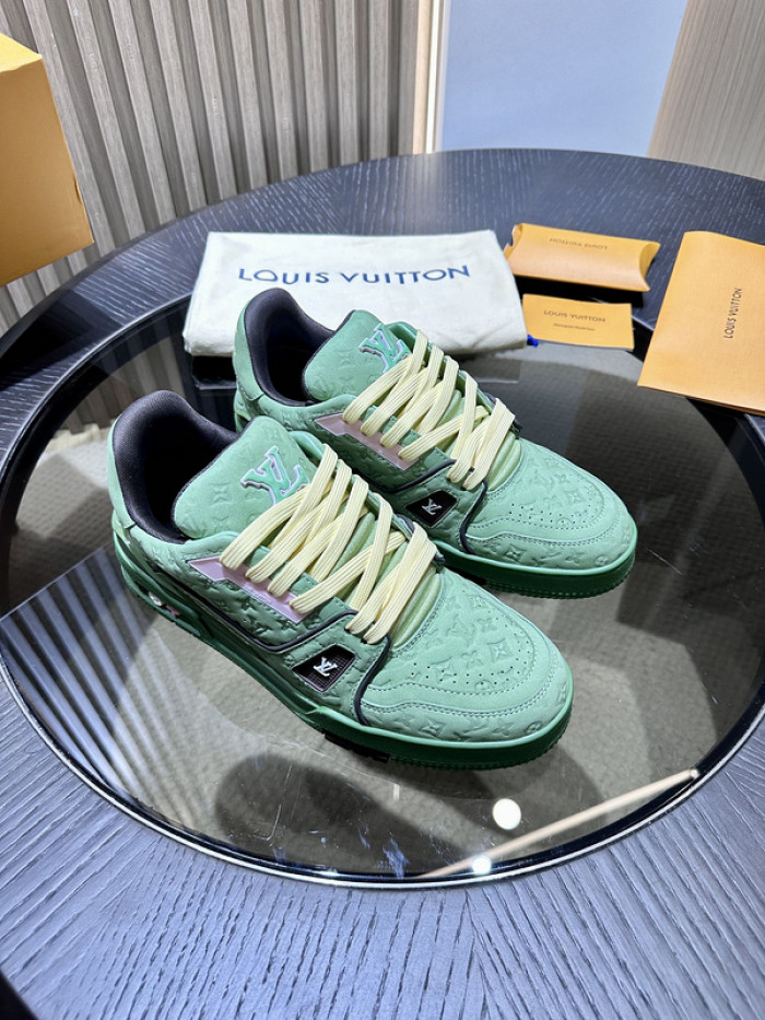 lv snekaers l0000161