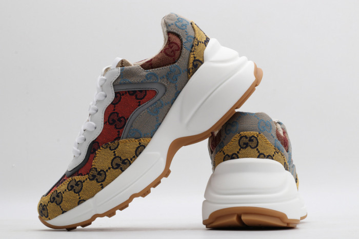 G*u*i* rhyton sneaker