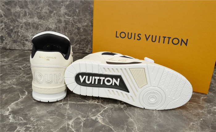 lv snekaers l0000334