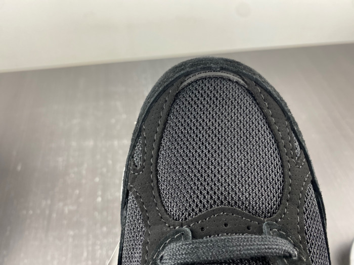 new Balance x WTAPS 2020 DFY23