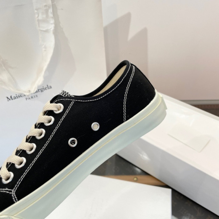 ma1s0n Marg*e1a tabi sneakers s57ws0347