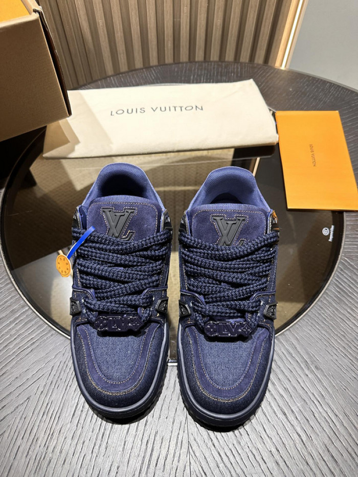 LV snekaers L0000402