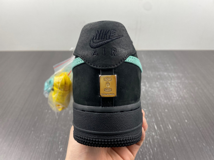 T*f*ny & co. x nike air force 1 low dz1382-001