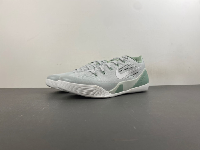 Nike Kobe 9 EM Low Protro Light Silver Steam IH1401-003