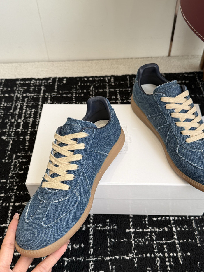 Ma1s0n Marg*e1a CALFSKIN S57WS0389