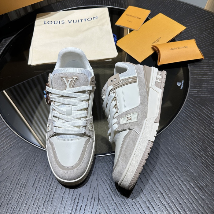 LV snekaers L0000888