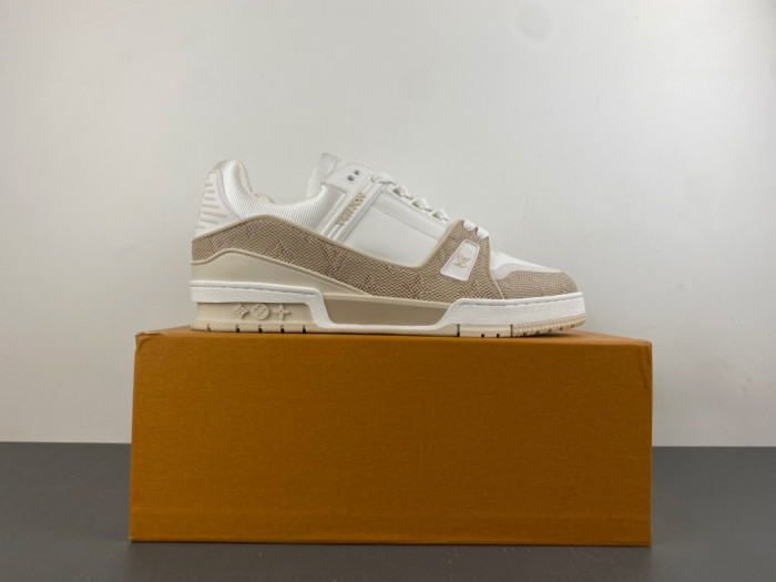 LV snekaers L0000757