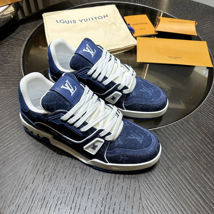 LV snekaers L0000903