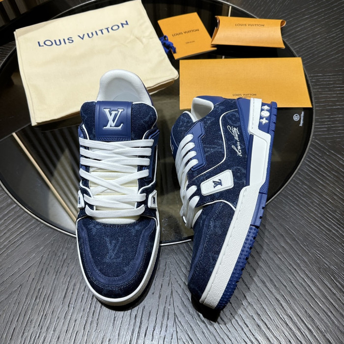 LV snekaers L0000903