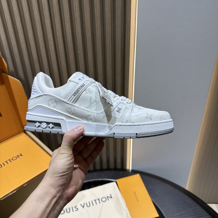 LV snekaers L0000788