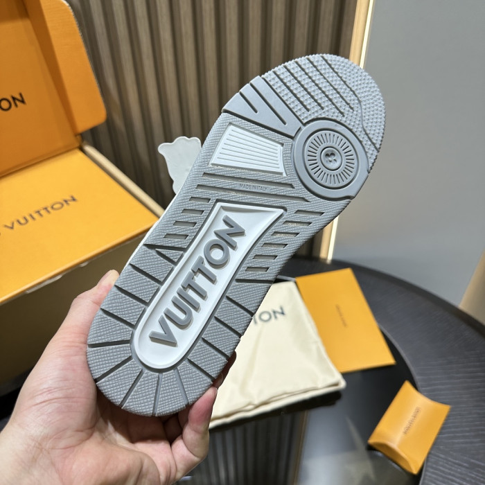 LV snekaers L0000788
