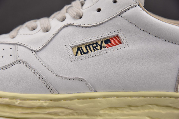 Ma1s0n MIHARA YASUHIRO SNEAKER MMYS99