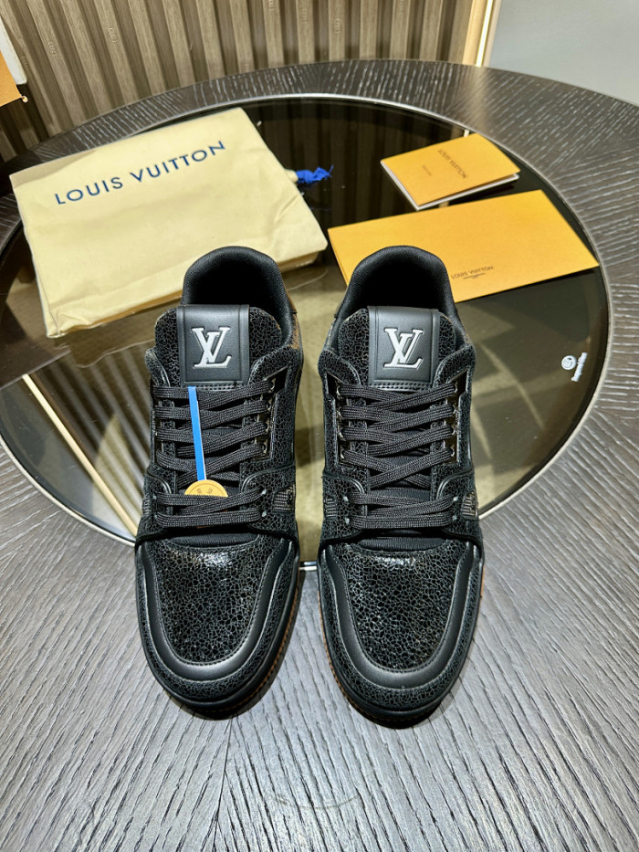 LV snekaers L0000707