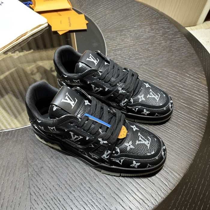 LV snekaers L0000883