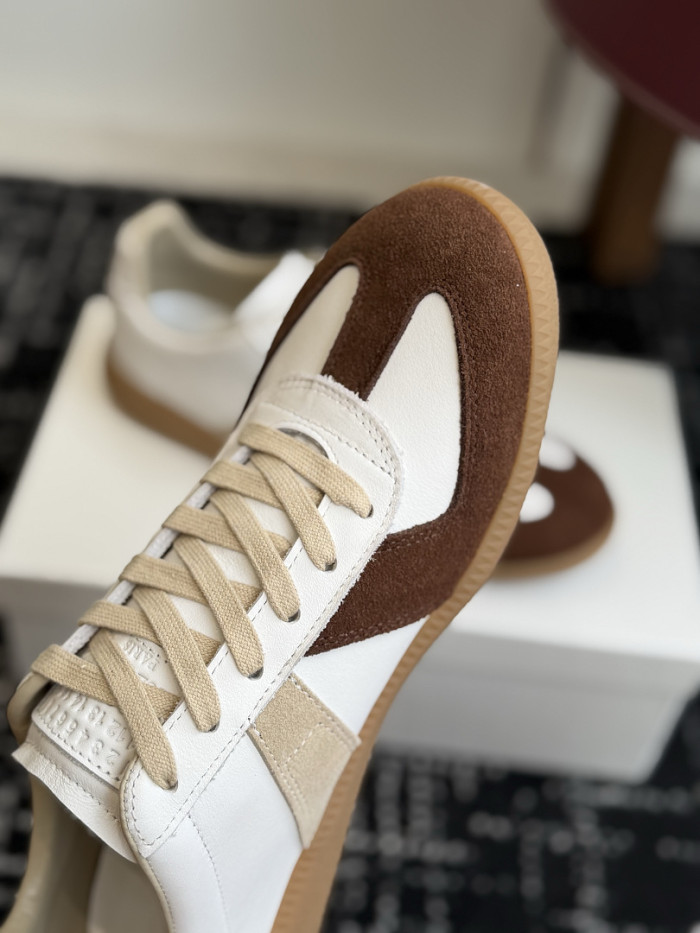Ma1s0n Marg*e1a CALFSKIN S57WS0433