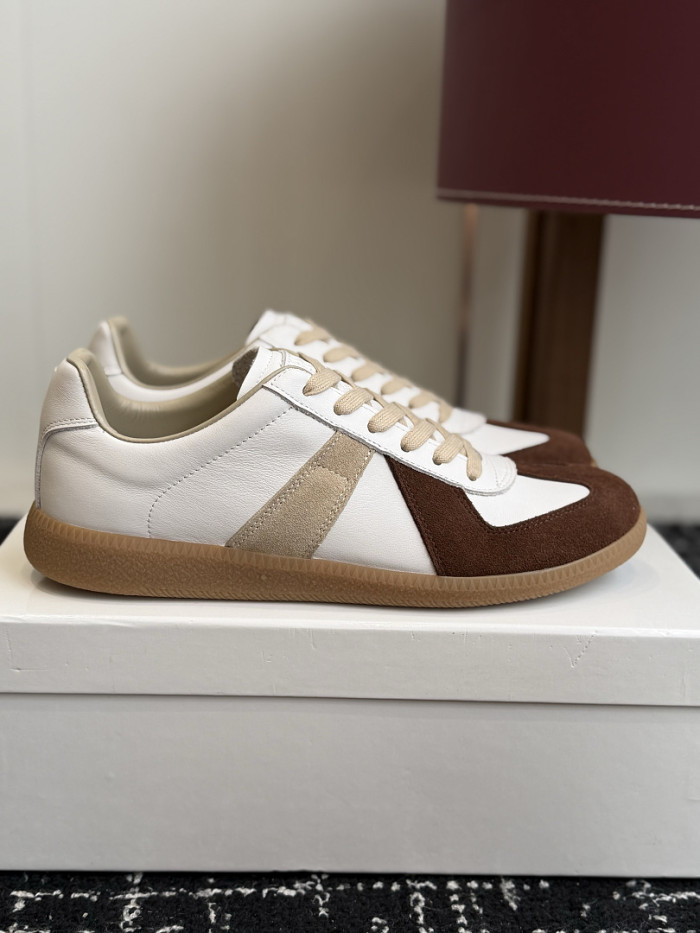 Ma1s0n Marg*e1a CALFSKIN S57WS0433