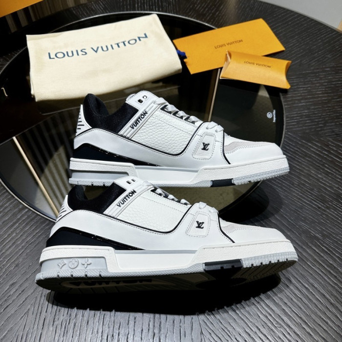 LV snekaers L0000669