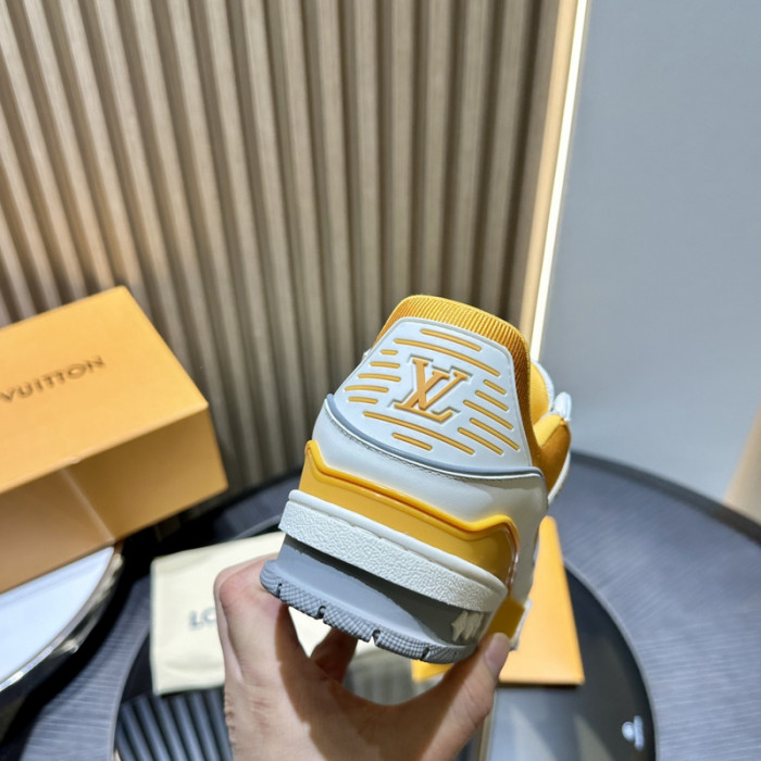 LV snekaers L0000477