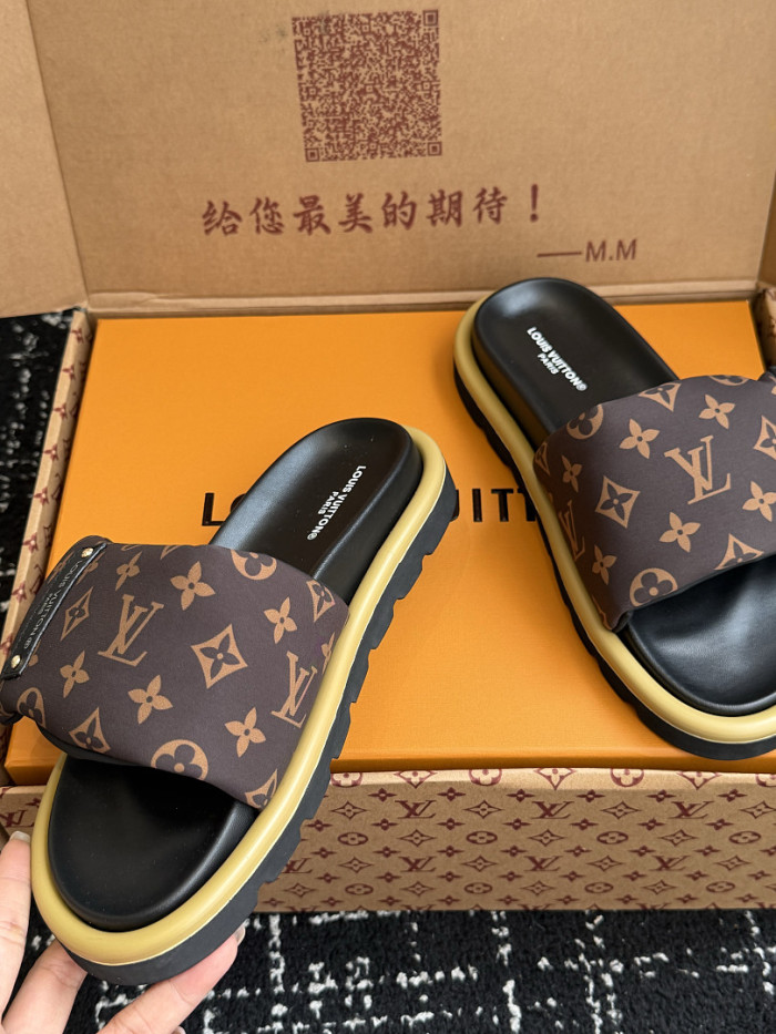 L&V sandal 267