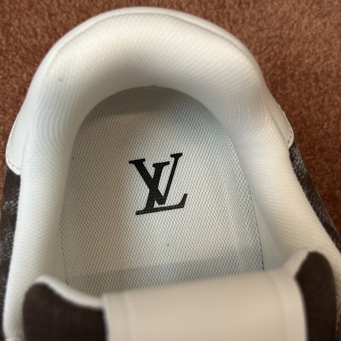LV snekaers L0000821