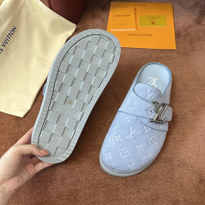 L&V sandal 275