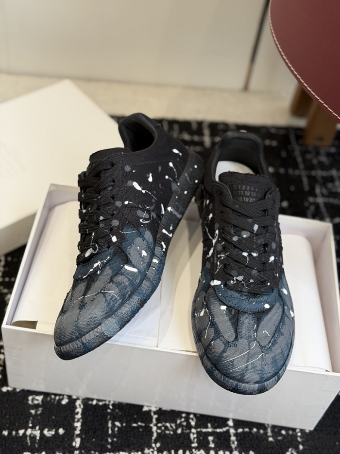 Ma1s0n Marg*e1a CALFSKIN S57WS0376