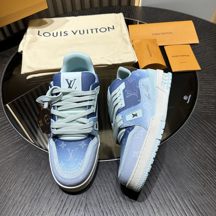 LV snekaers L0000776