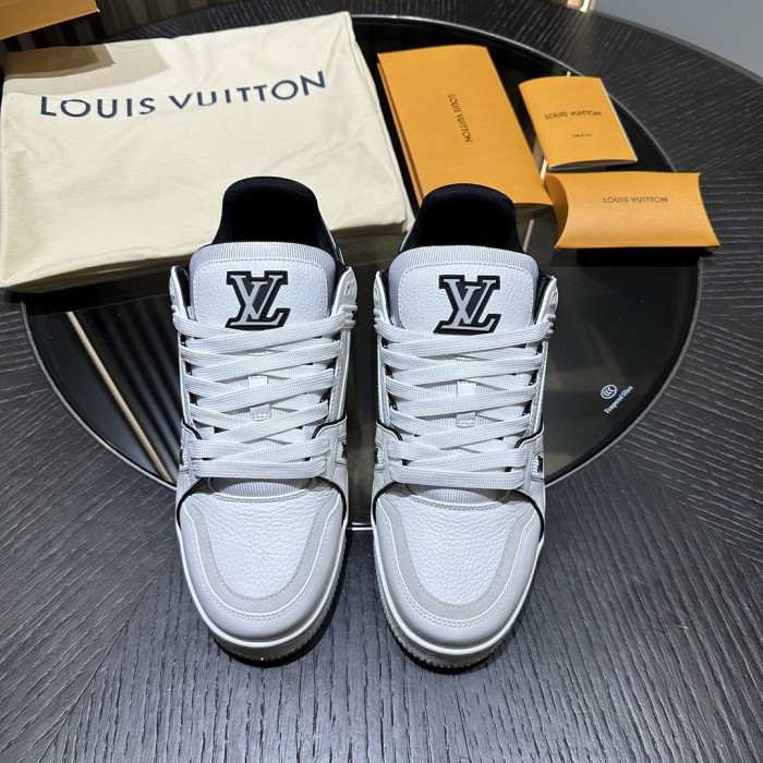 LV snekaers L0000765