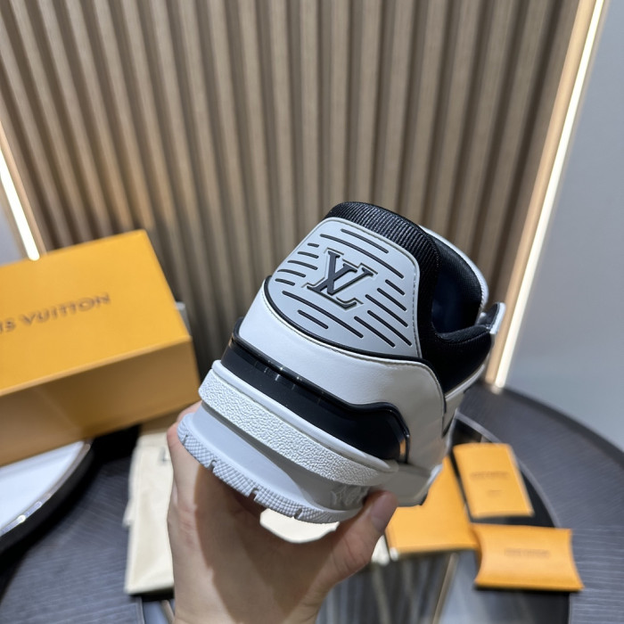 LV snekaers L0000765