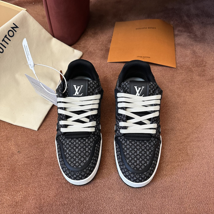 LV snekaers L0000907
