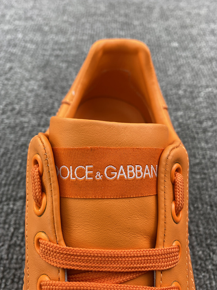 DG Sneaker DG48